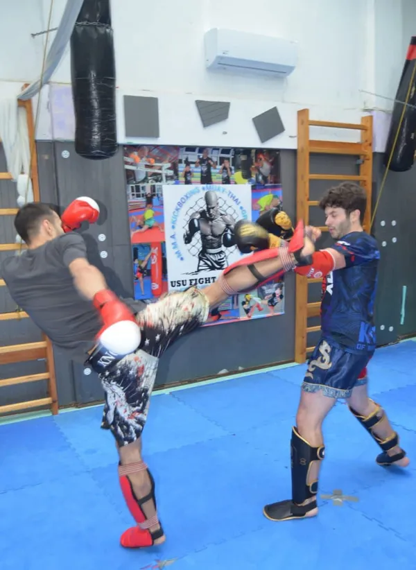 High Kick 3